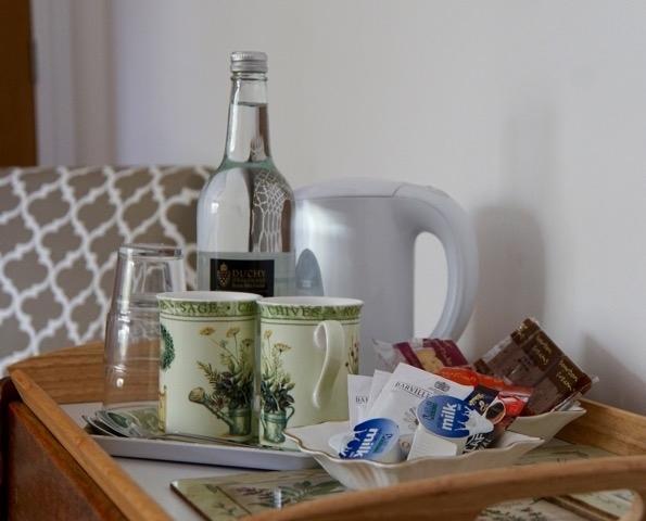 Cherry Tree Guesthouse Bradford-On-Avon Δωμάτιο φωτογραφία